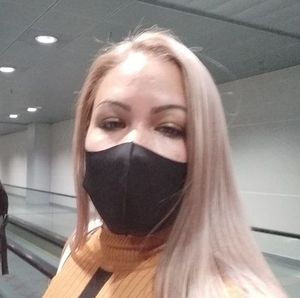 Meet your Posher, Yuneidis